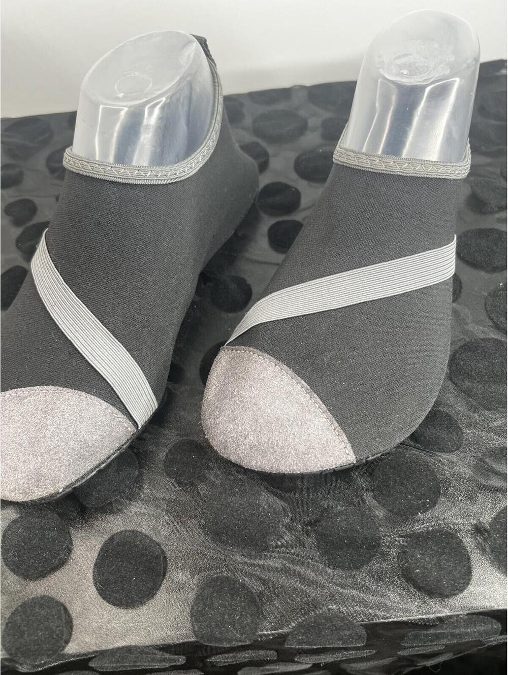 FITKICKS Minimalist Barefoot Yoga Water Travel Black Gray Slip On Women’s Size M